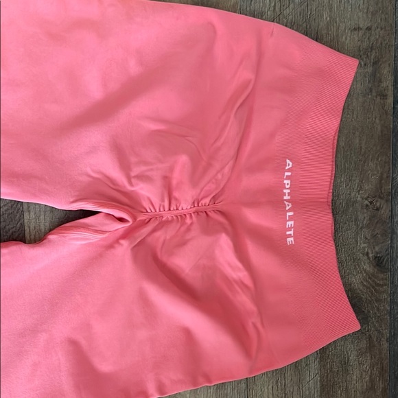 Alphalete Pixel Pink Amplify Leggings NEW size M - Picture 2 of 6